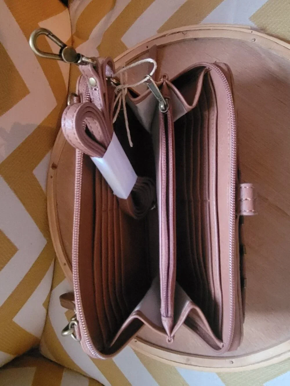 The Sak Iris Smartphone Crossbody Purse